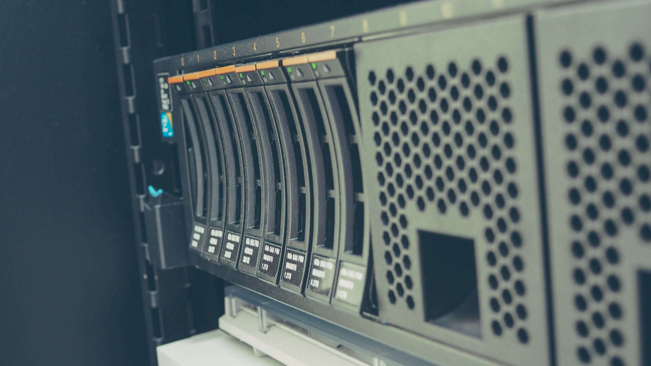 デバイスとアプリケーションの保護 