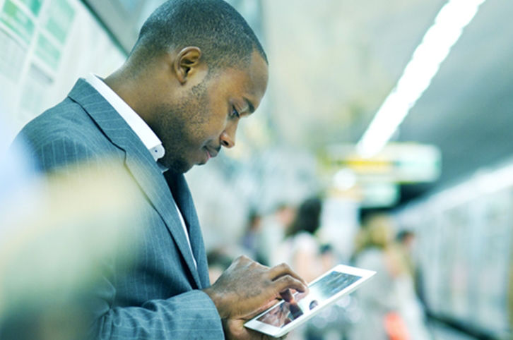 hero-solutions-mobile-provider-ip-optical-transport