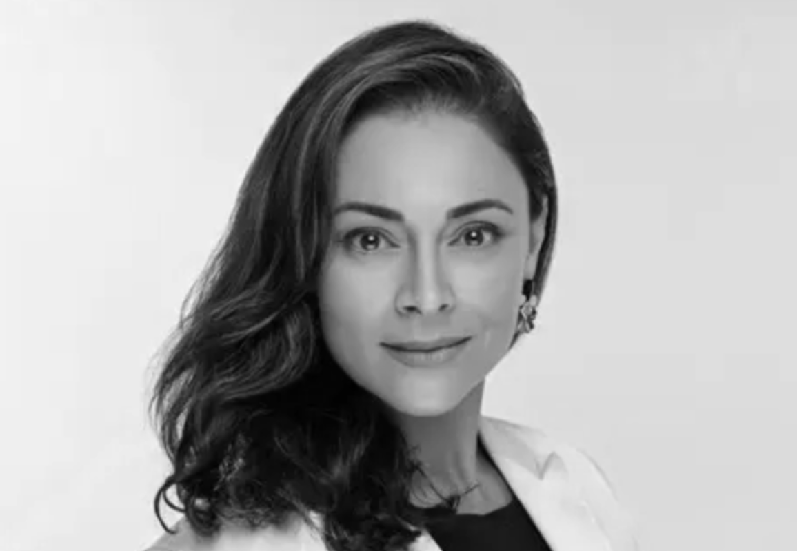 Sol Rashidi headshot